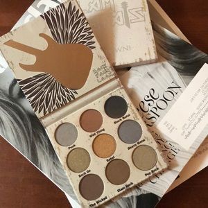 Crown Pro- Glam Metals Palette